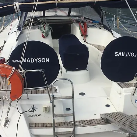 Πλωτό κατάλυμα Madyson Sailing Λα Σπέτσια